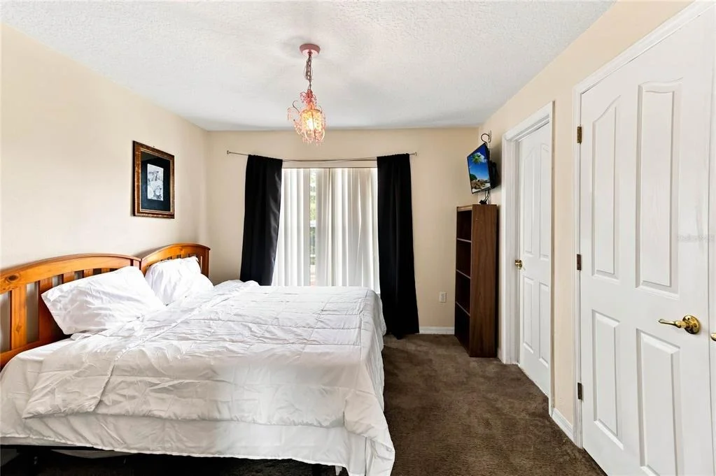 Photo of 426 VISTA LOOP
