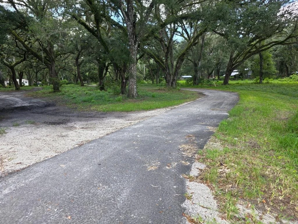Photo of 10576 S US HIGHWAY 301