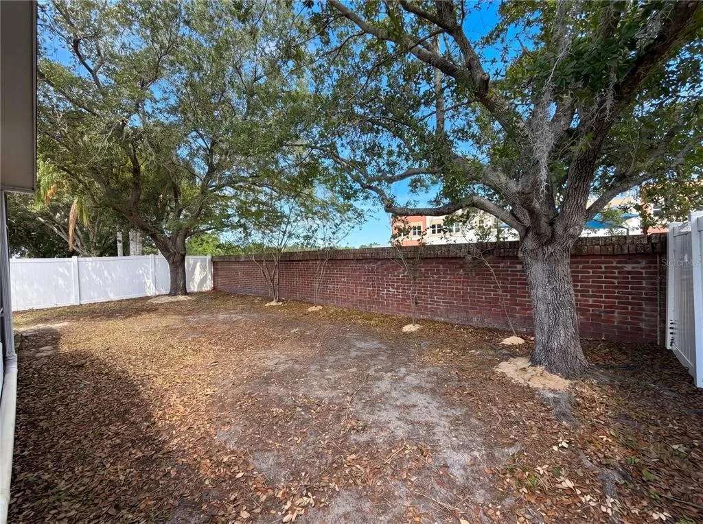 Photo of 6202 LIGHTNER DRIVE