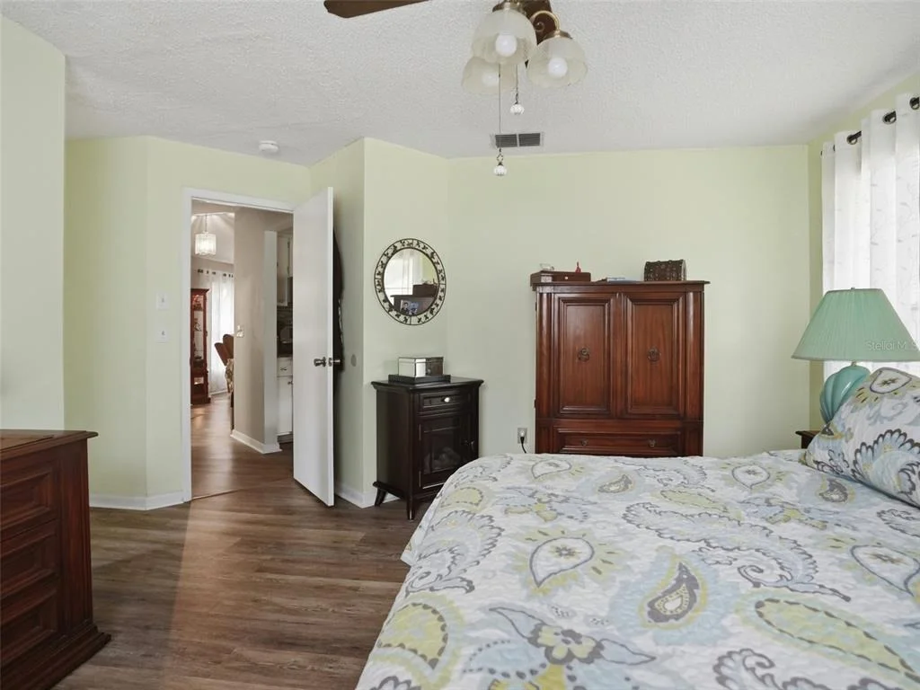 Photo of 24088 EPPLEY DRIVE