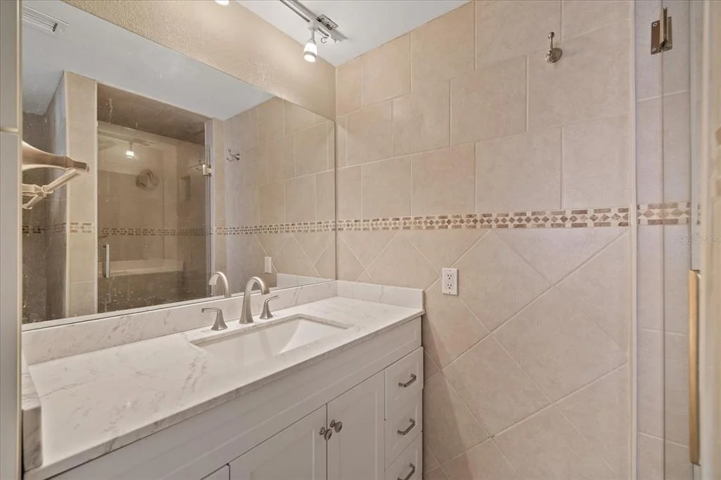 Photo of 4933 SHELL STREAM BOULEVARD