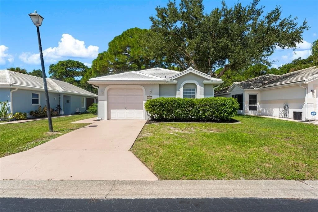 Photo of 1283 GOLDENROD CIRCLE NE