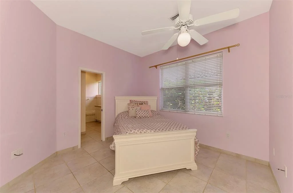 Photo of 4708 SWEETMEADOW CIRCLE