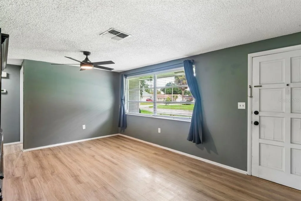 Photo of 15915 VILLA DRIVE