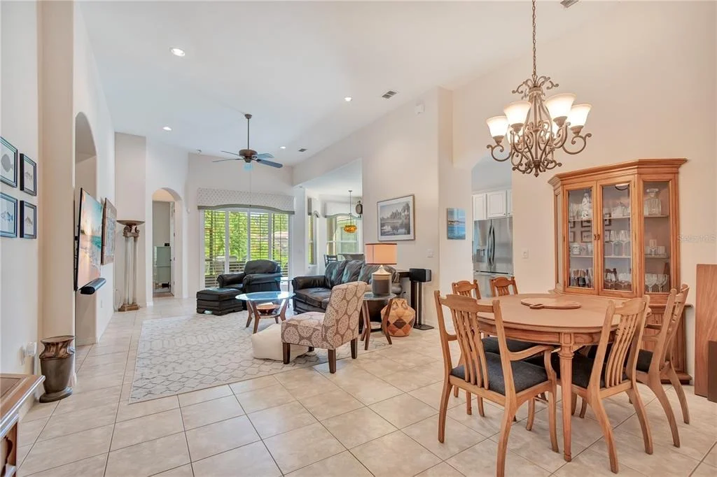 Photo of 526 NEWHALL LANE