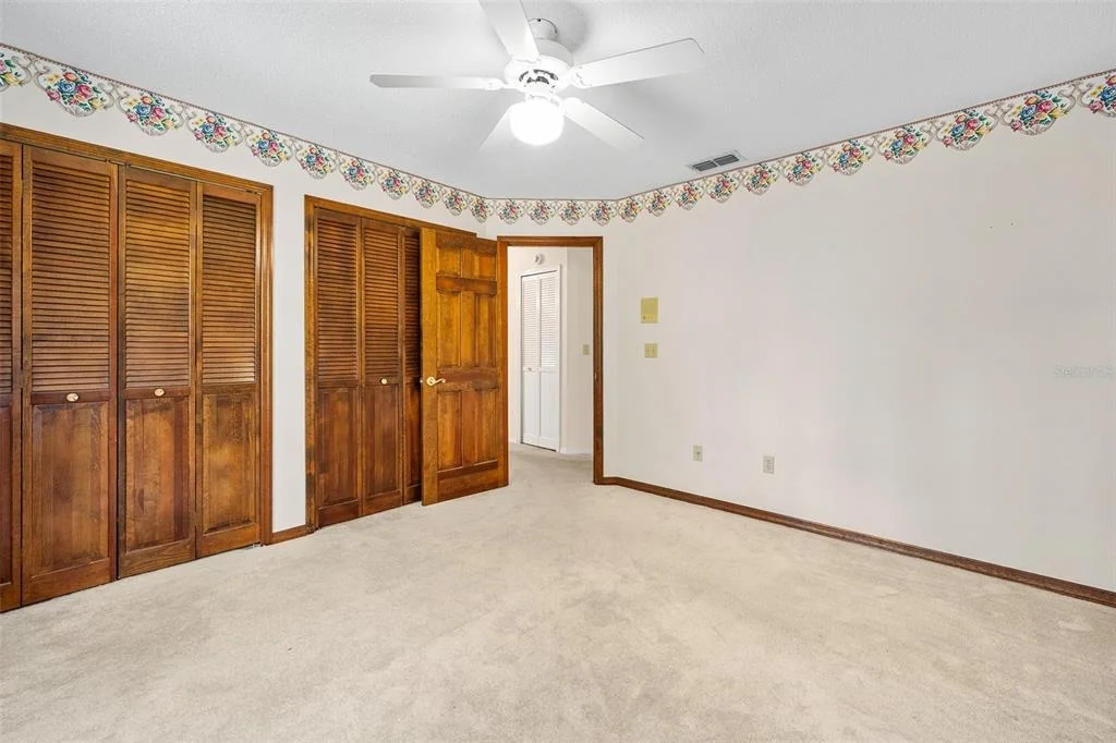 Photo of 43 WINDING CREEK WAY