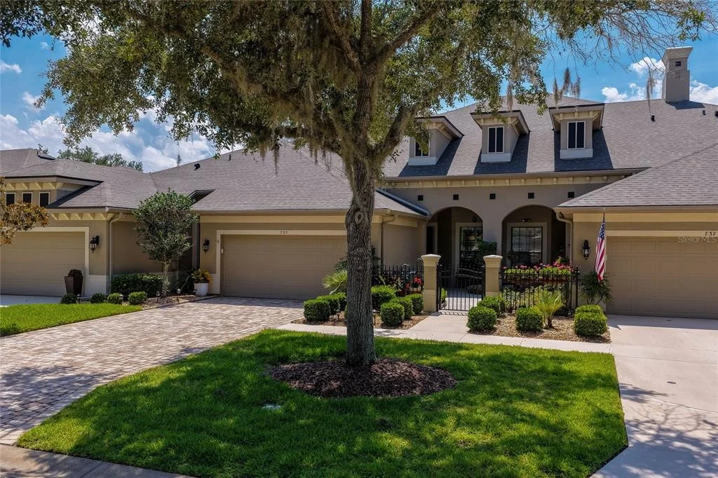 Photo of 735 COBBLESTONE DRIVE