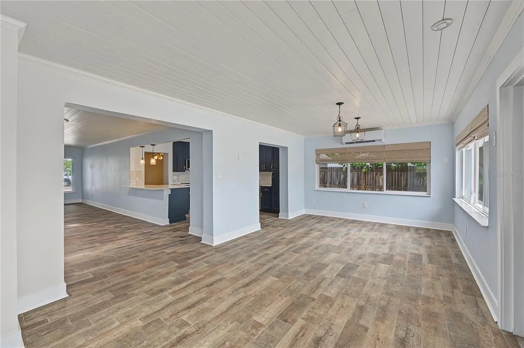 Photo of 403 NORMANDY ROAD
