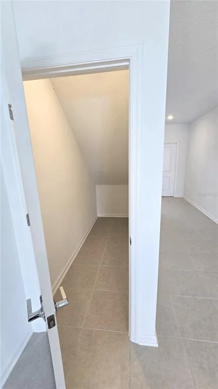 Photo of 5618 GINGHAM DRIVE