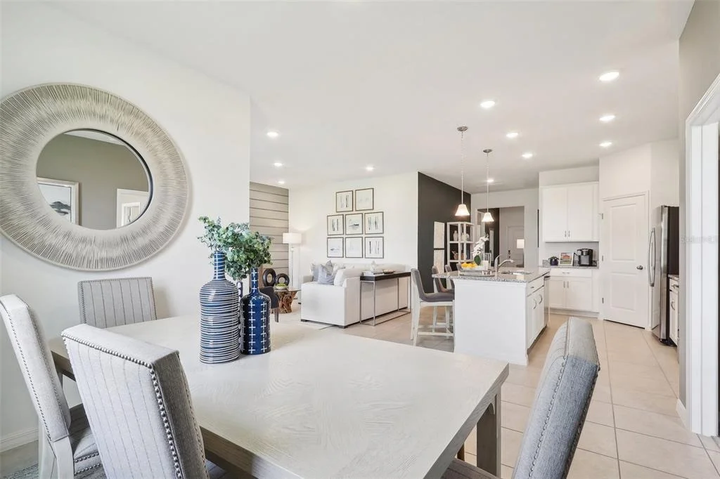 Photo of 1302 WILLOW CREST LANE