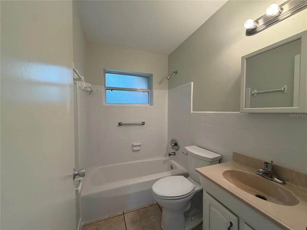Photo of 1521 FORT SMITH BOULEVARD