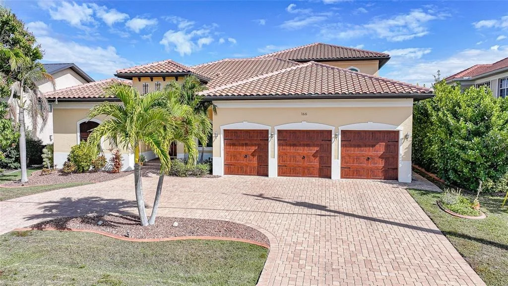 Photo of 166 HIBISCUS DRIVE