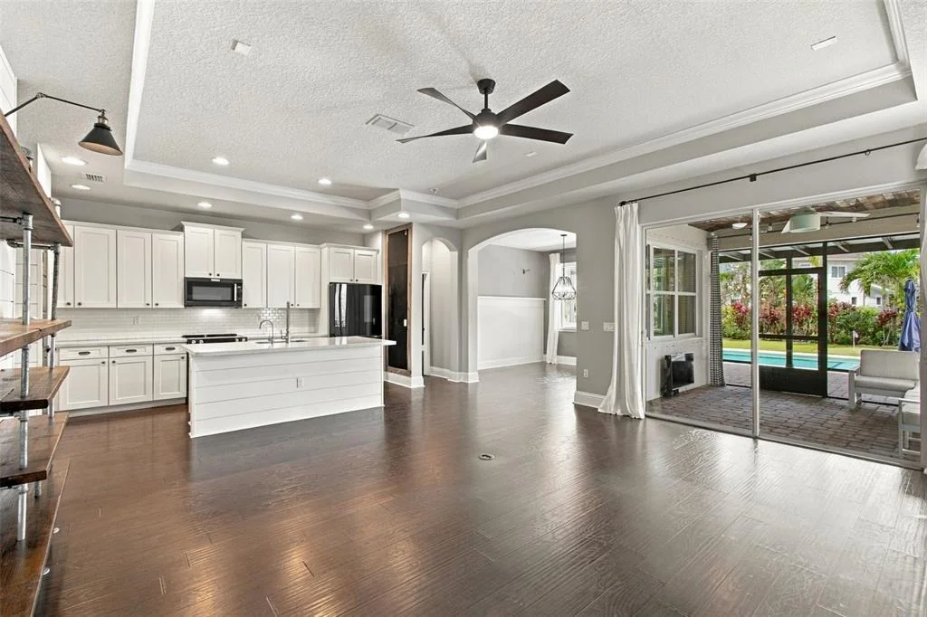 Photo of 6805 PARK STRAND DRIVE
