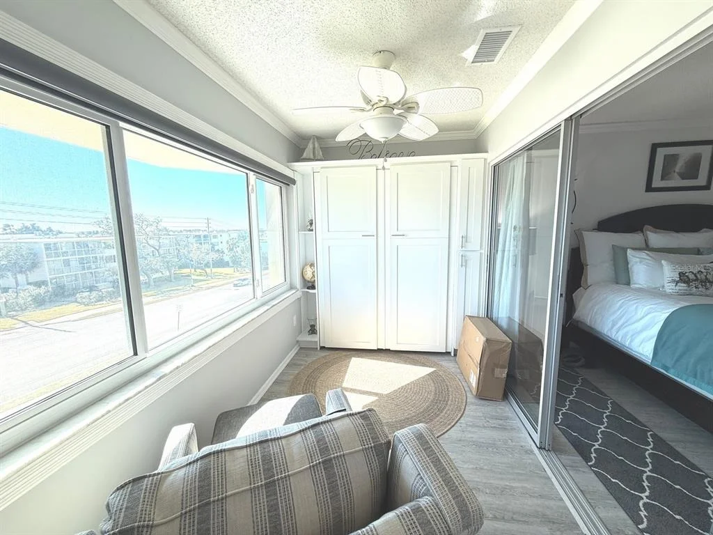 Photo of Unit 317A at 100 BLUFF VIEW DRIVE