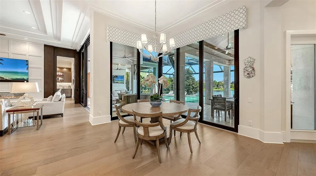 Photo of 8339 LUCERNE LOOP