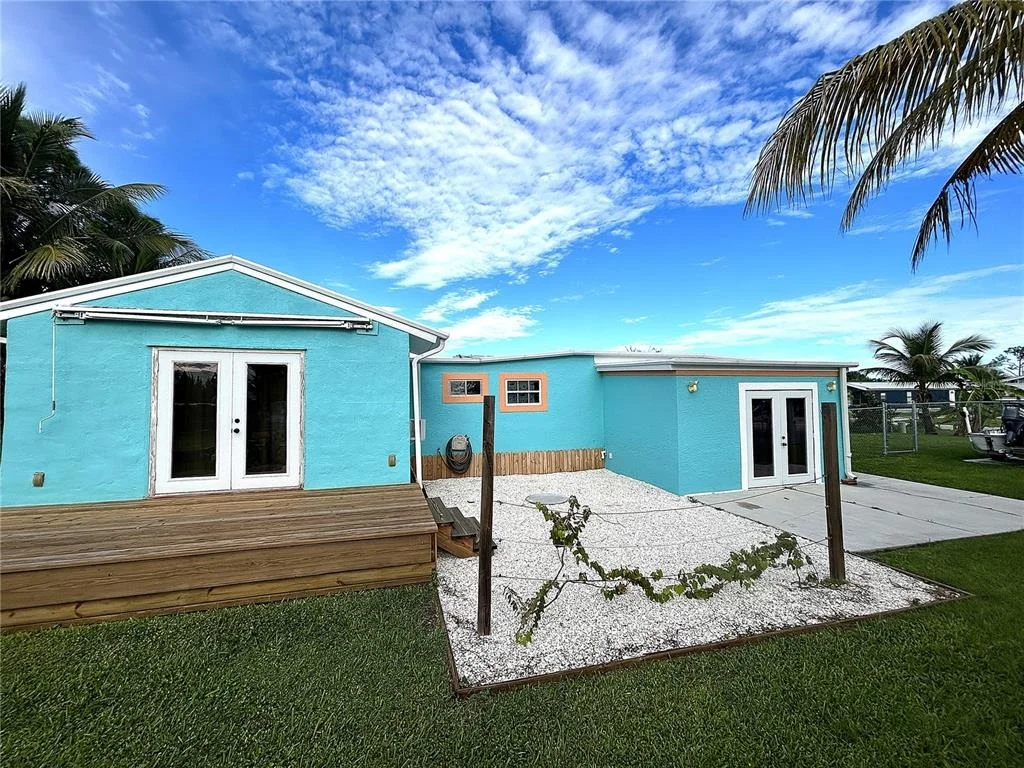 Photo of 5489 MEADOWLARK LANE