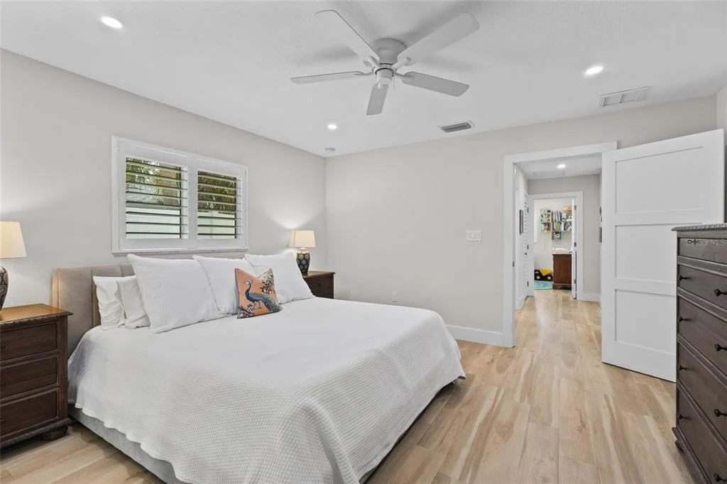 Photo of 801 EDGEMERE LANE