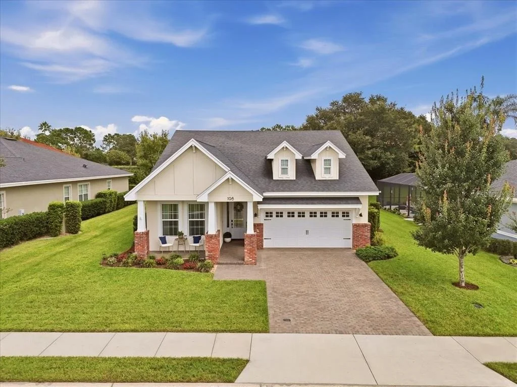 Photo of 198 STARGRASS DRIVE