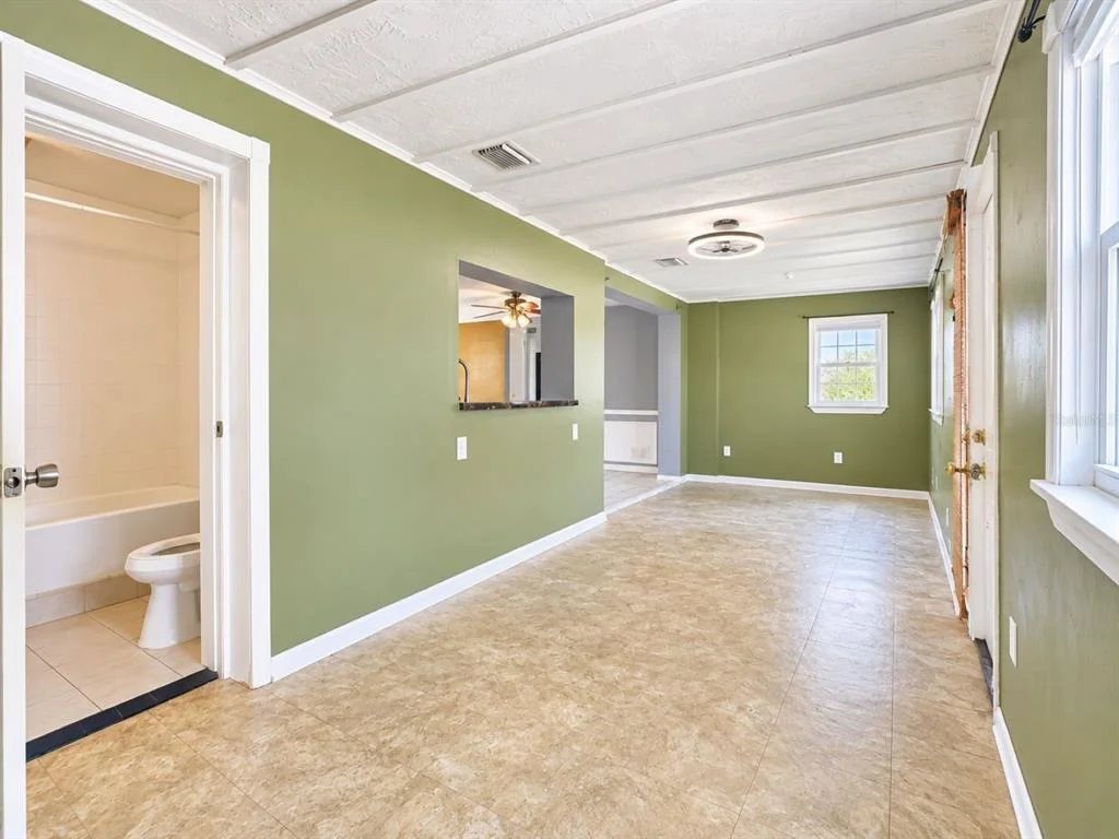 Photo of 3153 MOOG ROAD