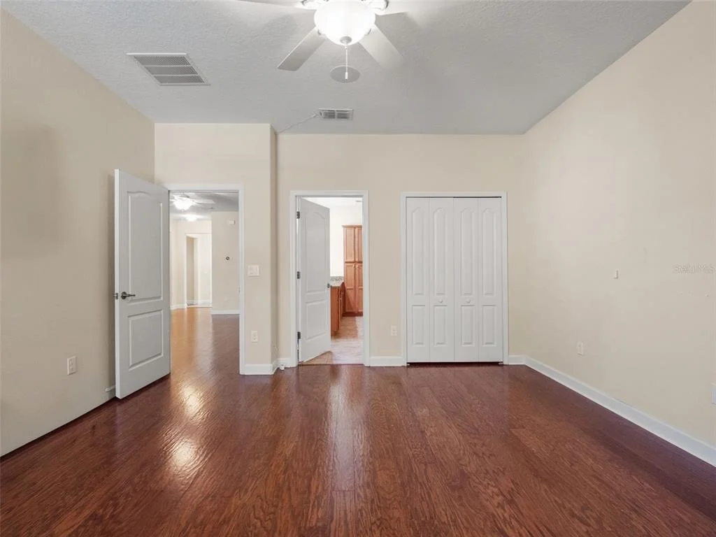Photo of 6158 MERIWETHER CRESCENT