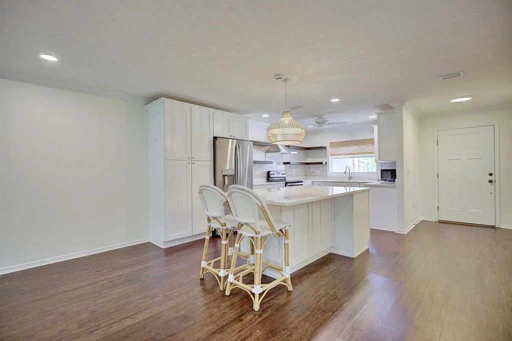 Photo of 3855 RODEO DRIVE