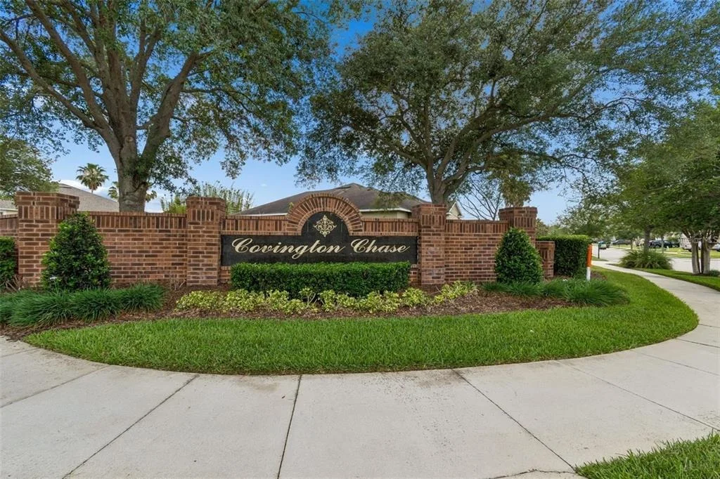 Photo of 925 BAINBRIDGE LOOP