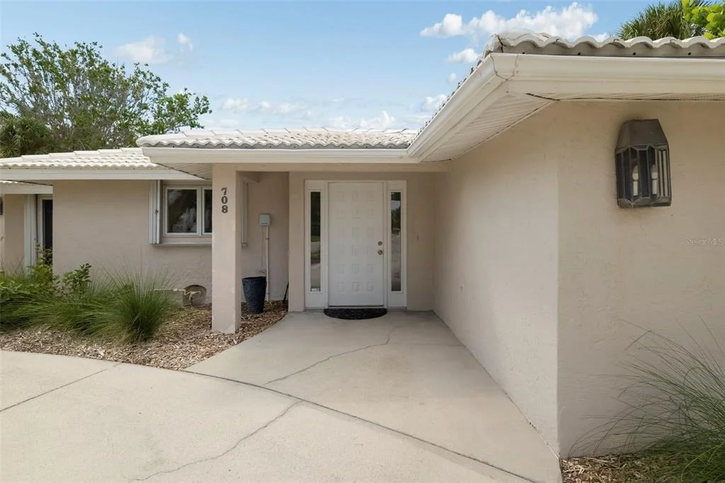 Photo of 708 GARFIELD DRIVE