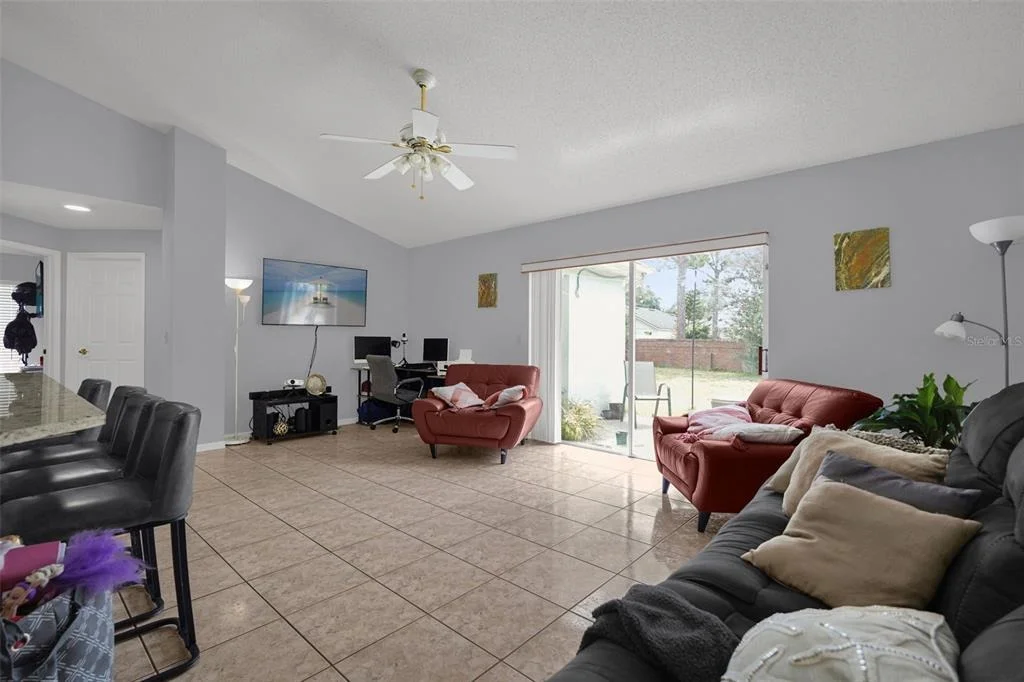 Photo of 230 LYTTON CIRCLE
