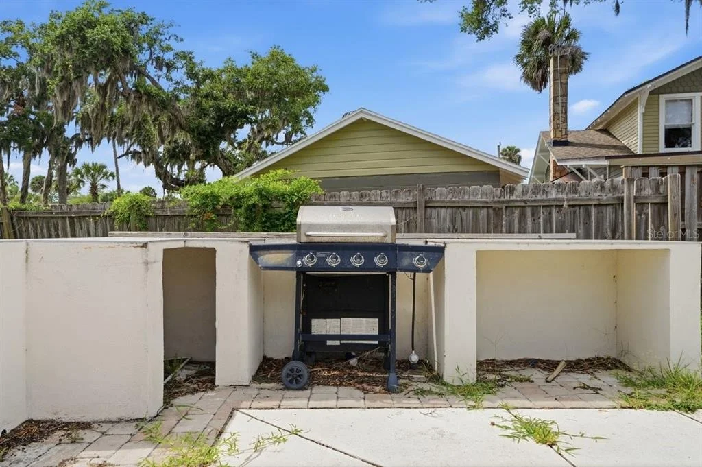 Photo of 5202 RIVERSIDE DRIVE
