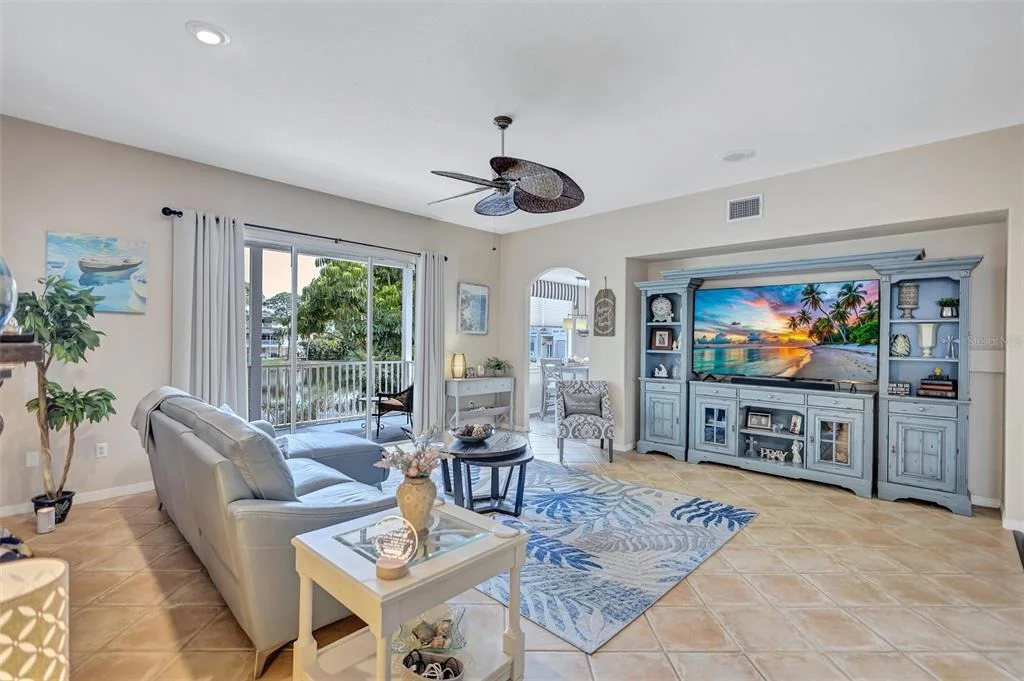 Photo of 760 SOUNDVIEW DRIVE