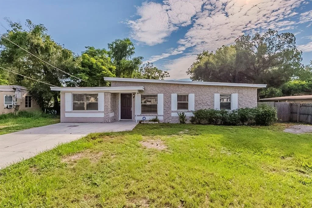 Photo of 1007 EMERALDA ROAD