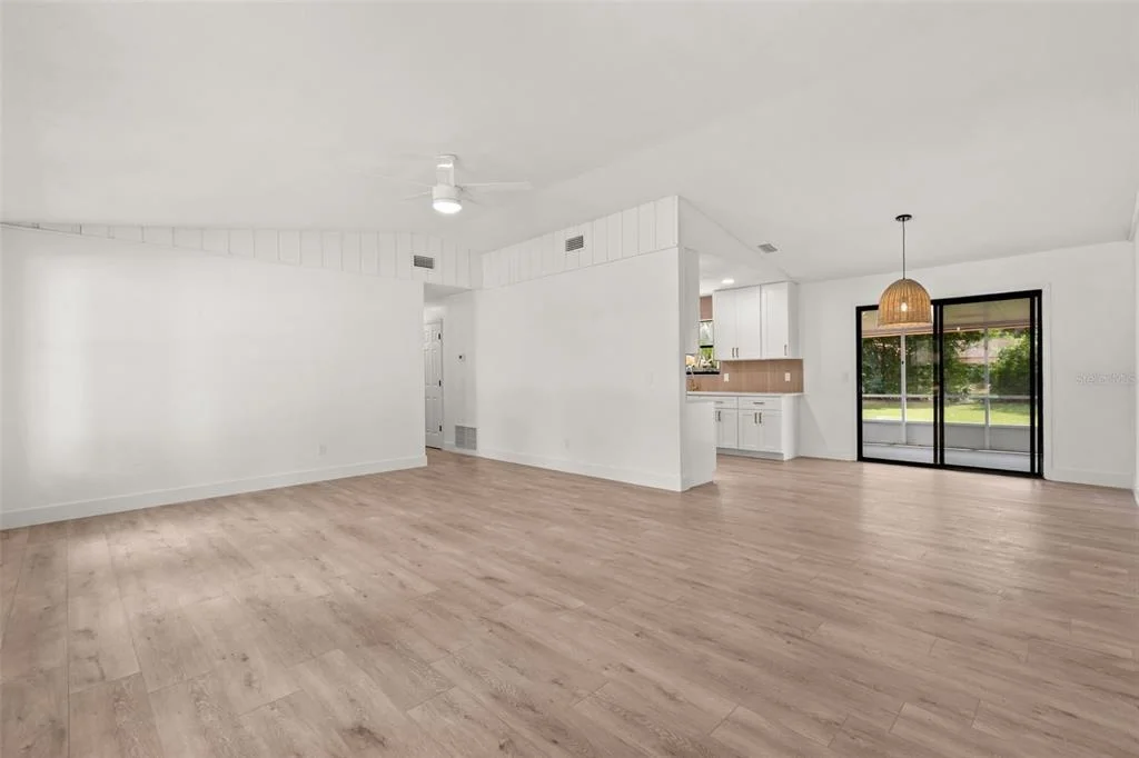 Photo of 2527 SABAL PALM DRIVE