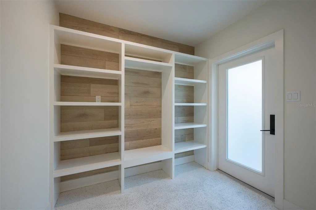 Photo of 4938 COMMONWEALTH DRIVE