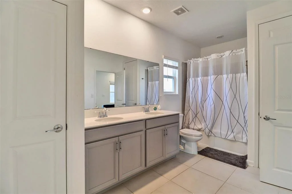 Photo of 6352 SPRUCEPINE LANE