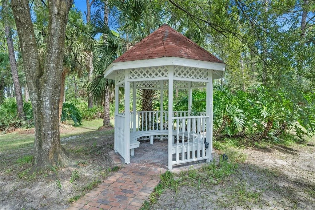 Photo of 45 WINCHESTER ROAD
