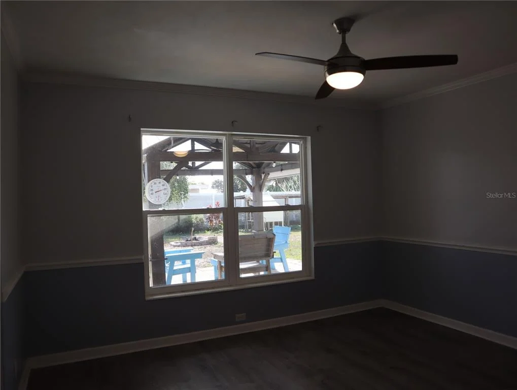 Photo of 940 OLEANDER DRIVE SE