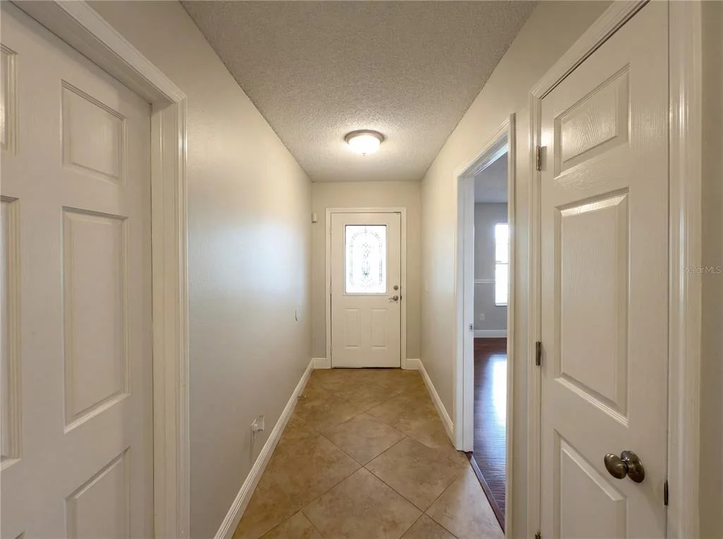 Photo of 1696 CHATHAM CIRCLE