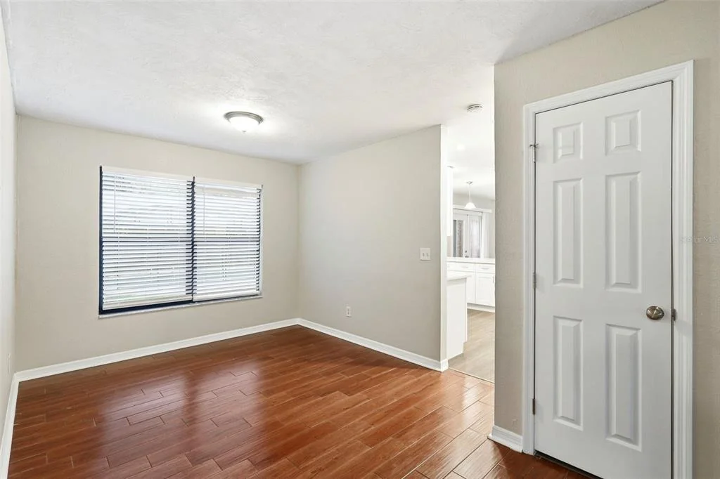 Photo of 483 SPRUCEVIEW DRIVE