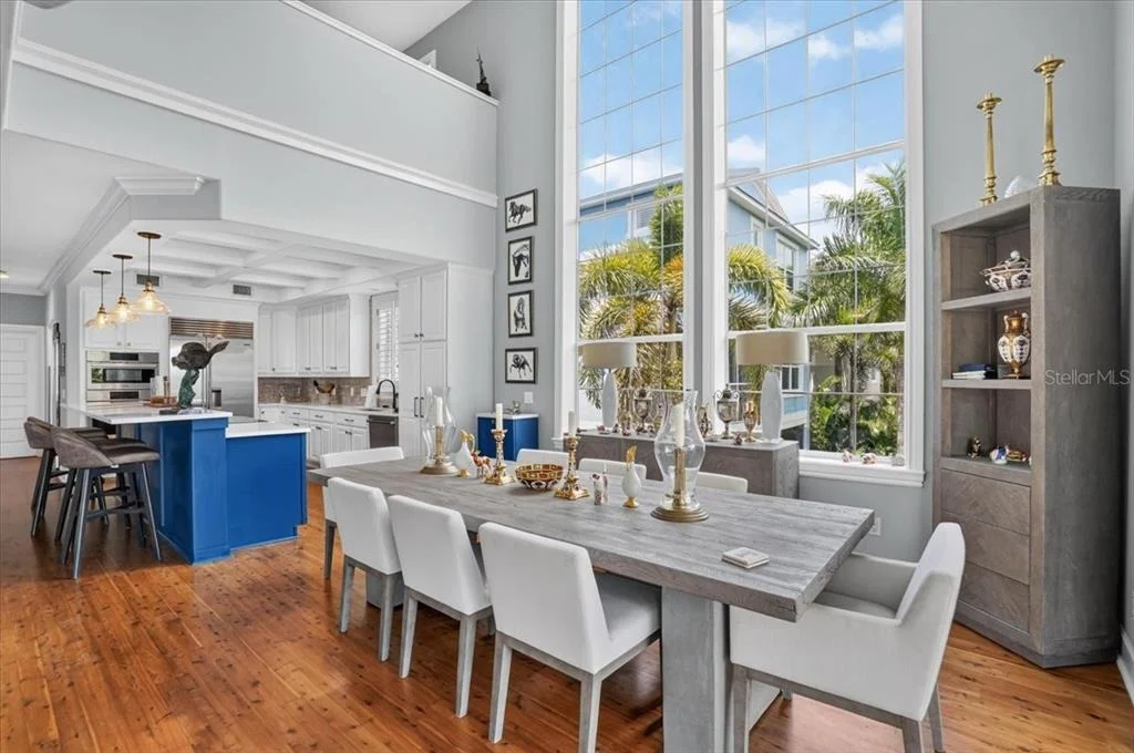 Photo of 6330 LAGUNA DRIVE