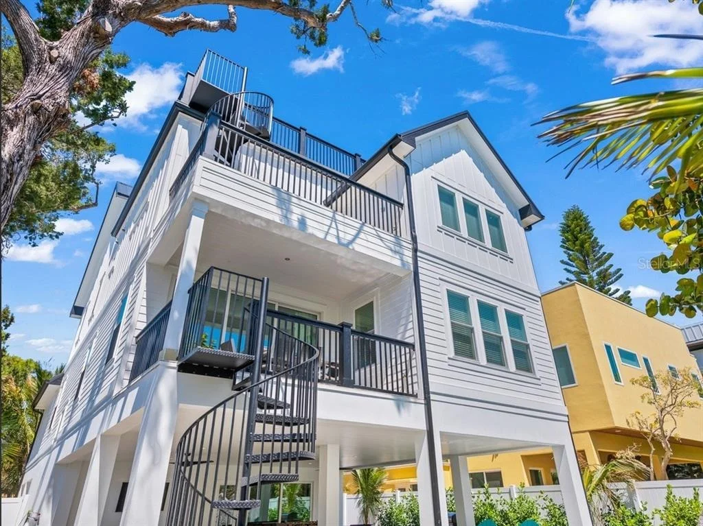 Photo of 204 COOLIDGE DRIVE