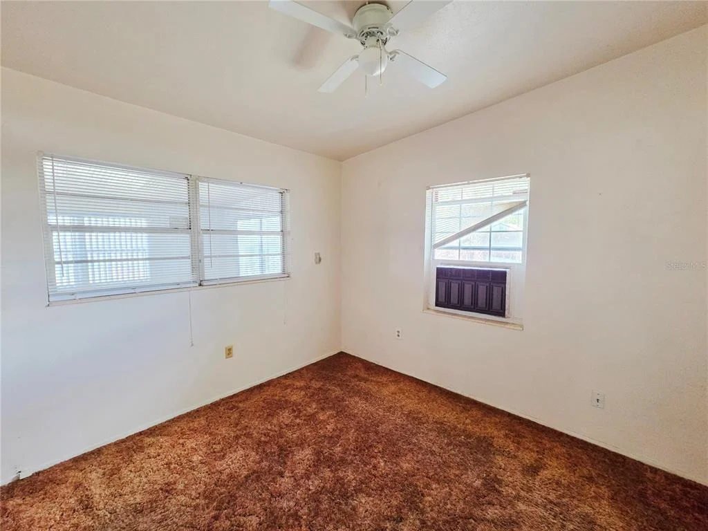 Photo of 640 FORREST DR