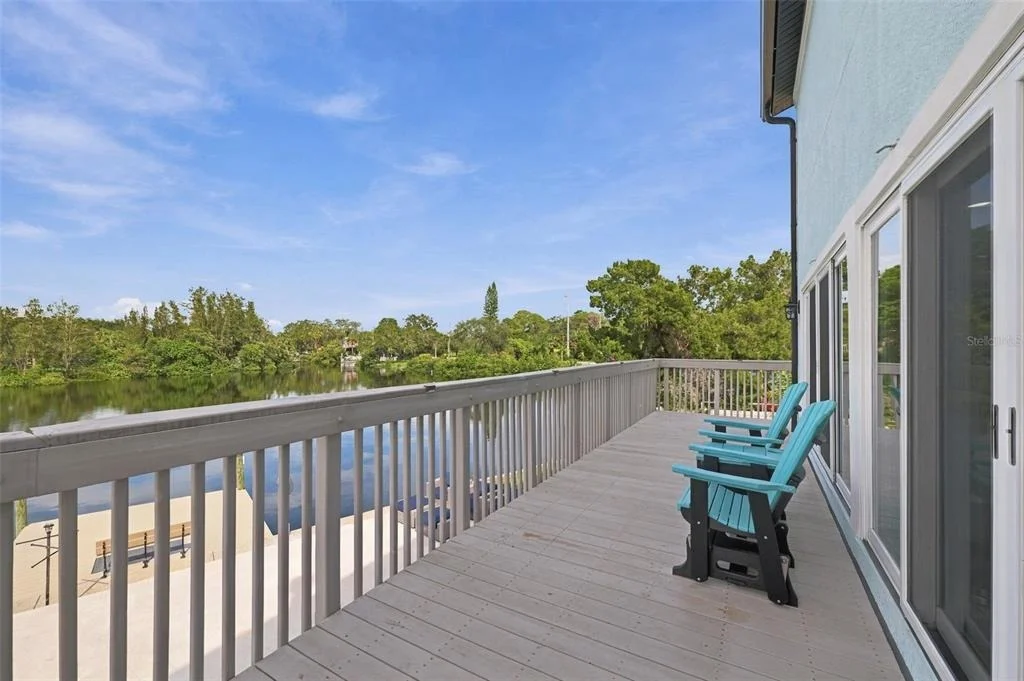 Photo of 14523 BARLOW LANE
