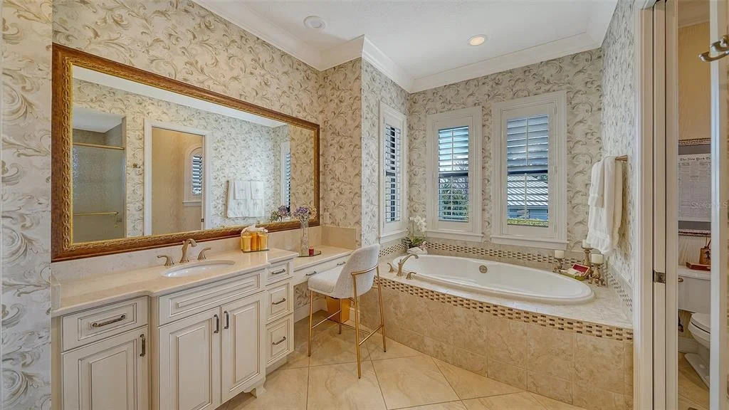 Photo of 1005 BOGEY LANE