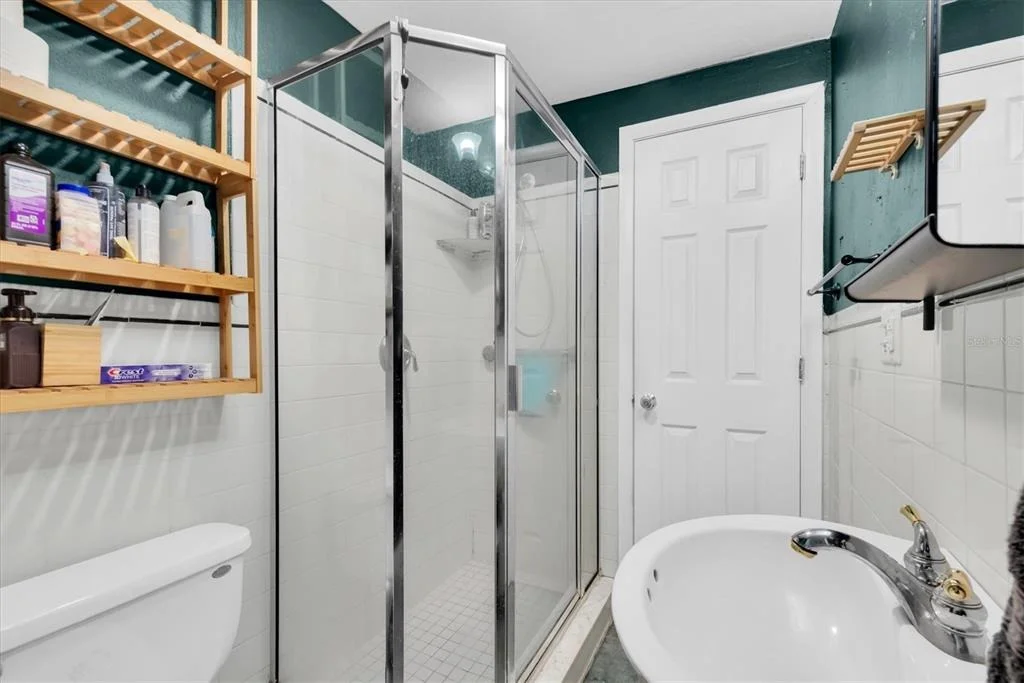Photo of 12812 LAKE DRIVE