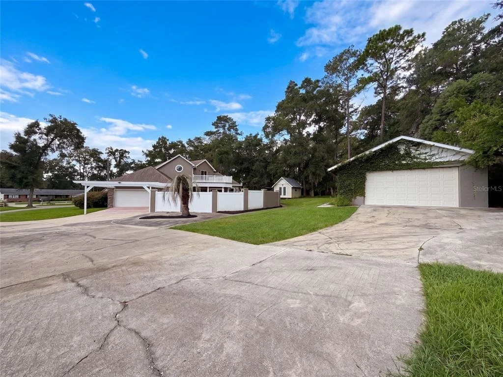 Photo of 4335 SE 8TH STREET