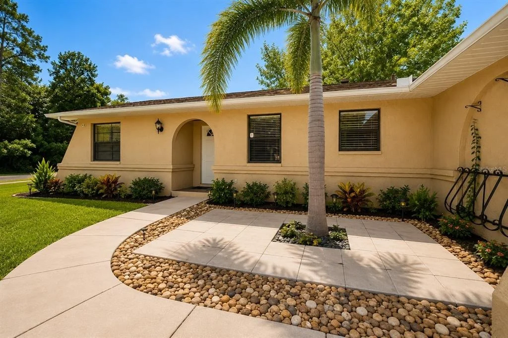 Photo of 3011 SHADOW OAKS DRIVE