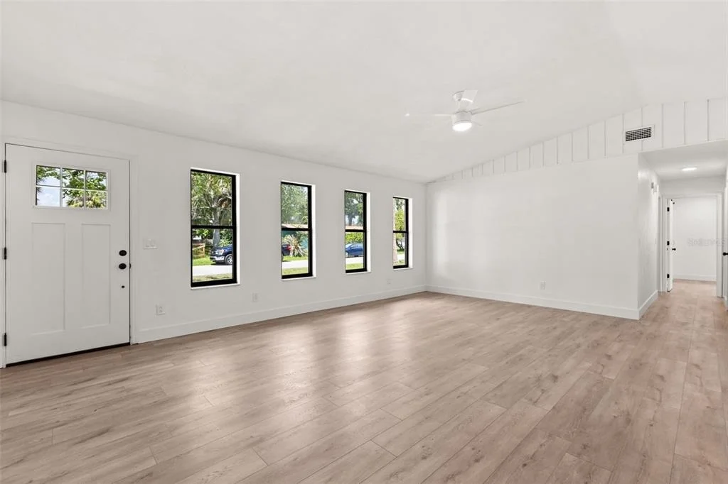 Photo of 2527 SABAL PALM DRIVE