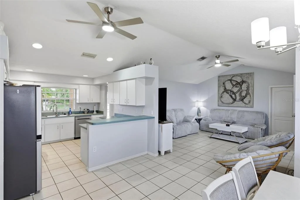 Photo of 9910 GULFSTREAM BOULEVARD