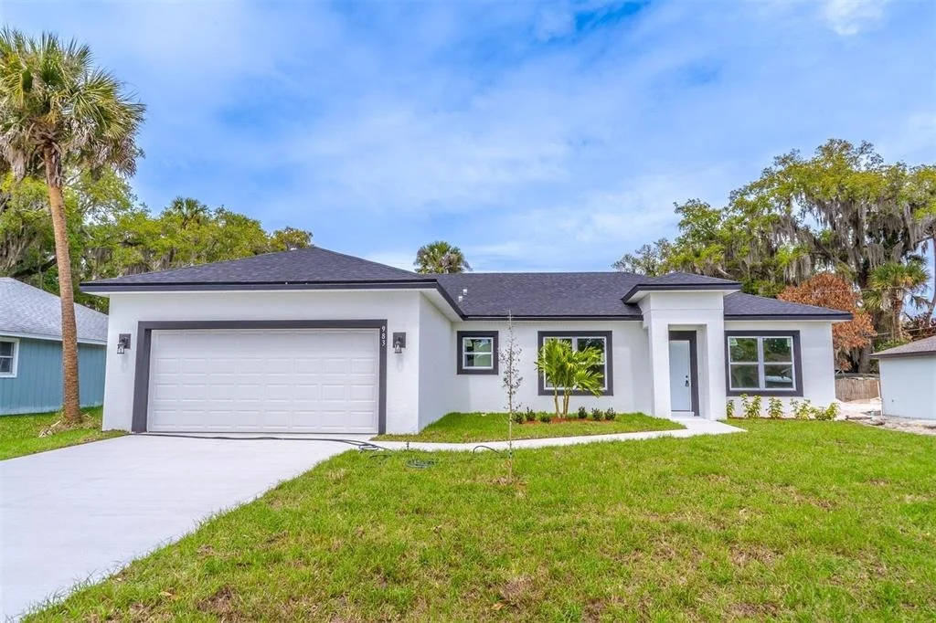 Photo of 983 PACE DRIVE NW