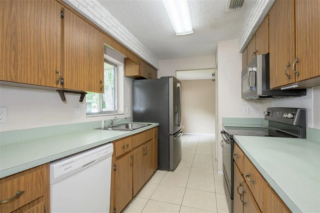 Photo of 110 CAMBRIDGE DRIVE